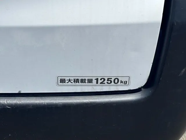 ニッサン　ＮＶ３５０キャラバン