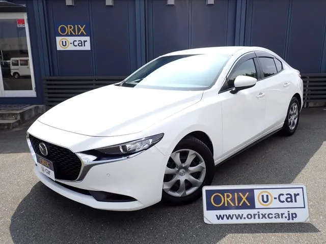 マツダ MAZDA3 セダン