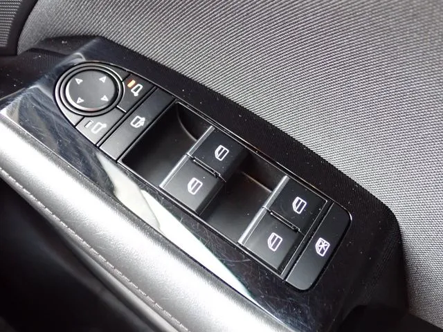 マツダ MAZDA3 セダン