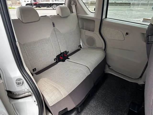 ルークス(ニッサン)の車両写真