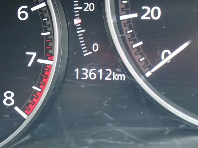マツダ MAZDA3 セダン