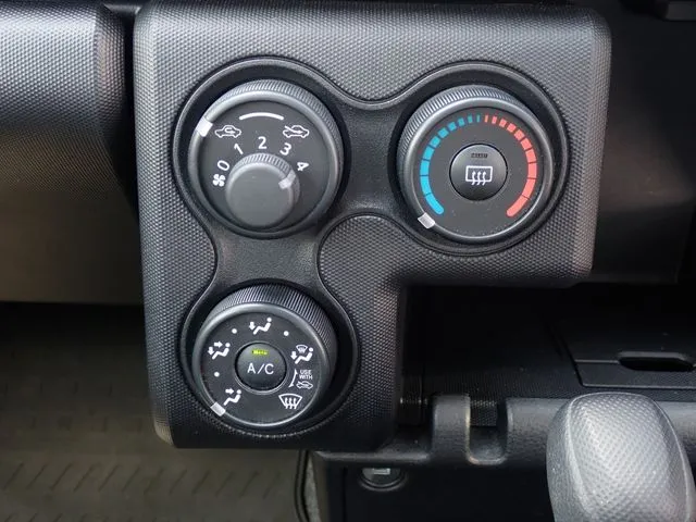 トヨタ　プロボックスバン　２ＷＤ