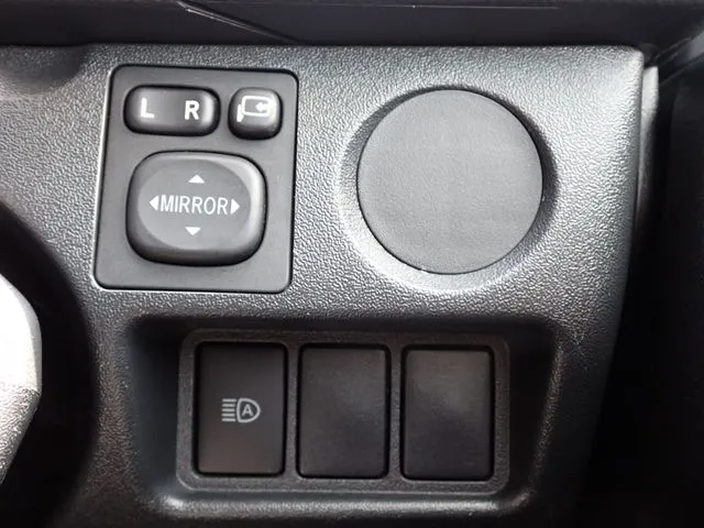 ハイエースバン 4WD(トヨタ)の車両写真
