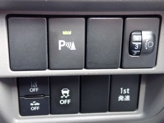 エブリイバン(スズキ)の車両写真