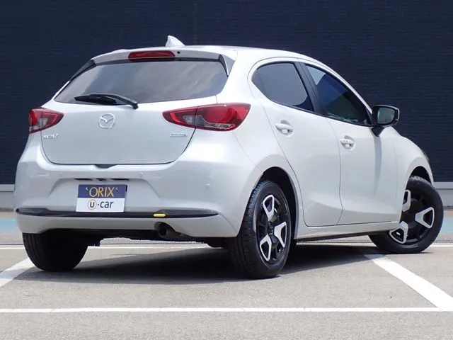 MAZDA2(マツダ)の車両写真