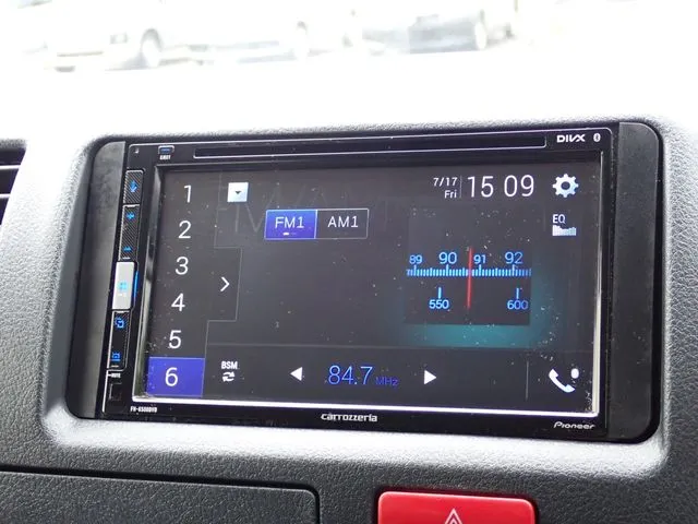 トヨタ　ハイエースバン　２ＷＤ