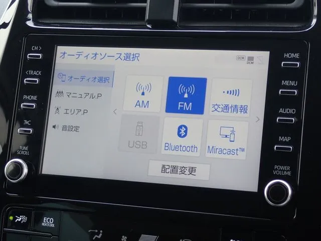 トヨタ　プリウス　４ＷＤ