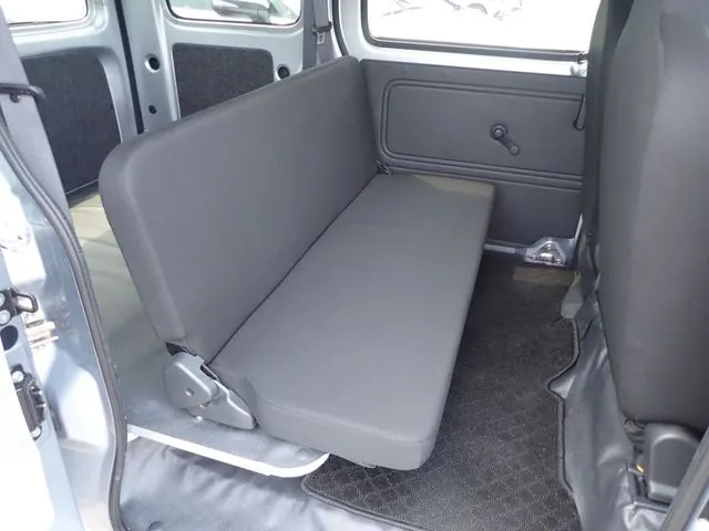 ダイハツ　ハイゼットカーゴ