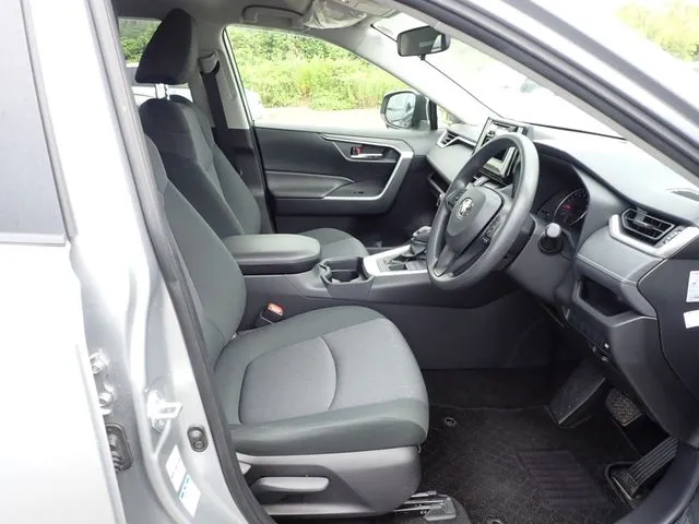 トヨタ　ＲＡＶ４　４ＷＤ