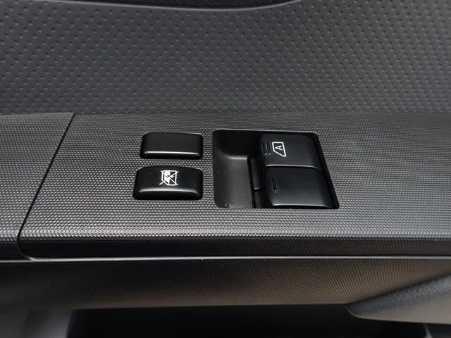 NV150 AD 2WD(ニッサン)の車両写真