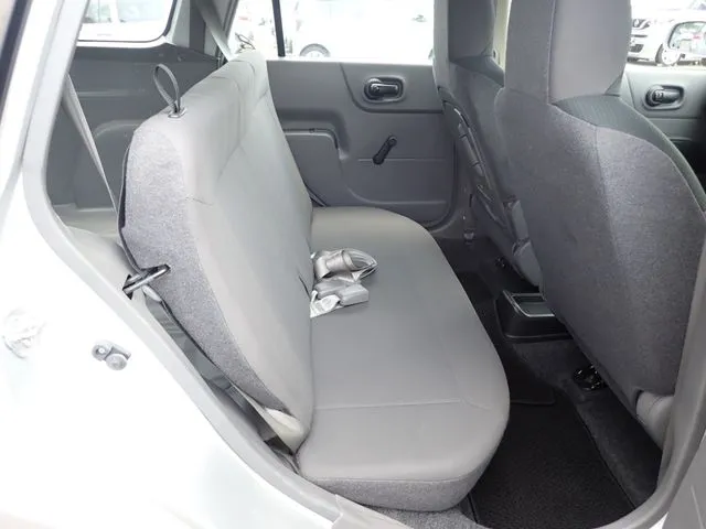 NV150 AD 2WD(ニッサン)の車両写真