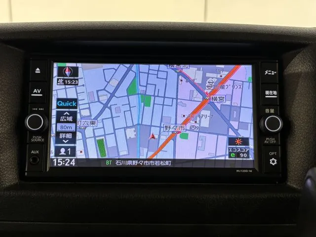 ニッサン NV350キャラバン 4WD