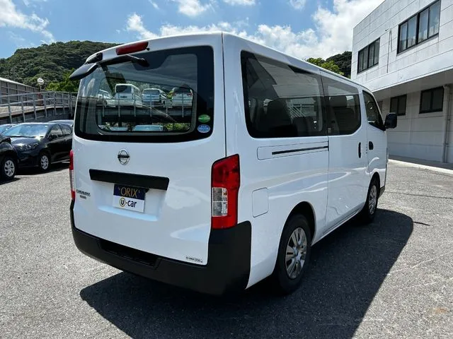 ＮＶ３５０キャラバン　１．２ｔ（ニッサン）の車両写真
