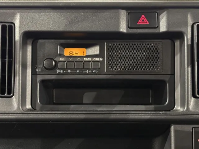 ハイゼットカーゴ 4WD(ダイハツ)の車両写真