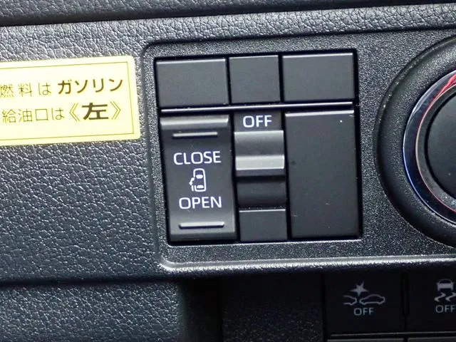 ダイハツ　ムーヴ　４ＷＤ