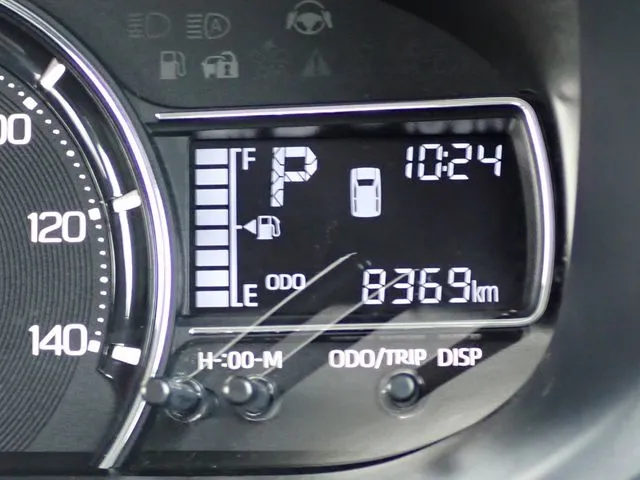 ダイハツ　ムーヴ　４ＷＤ