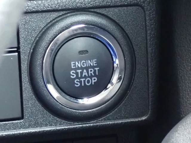 ダイハツ　ムーヴ　４ＷＤ
