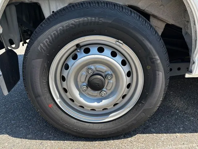 ダイハツ ハイゼットカーゴ