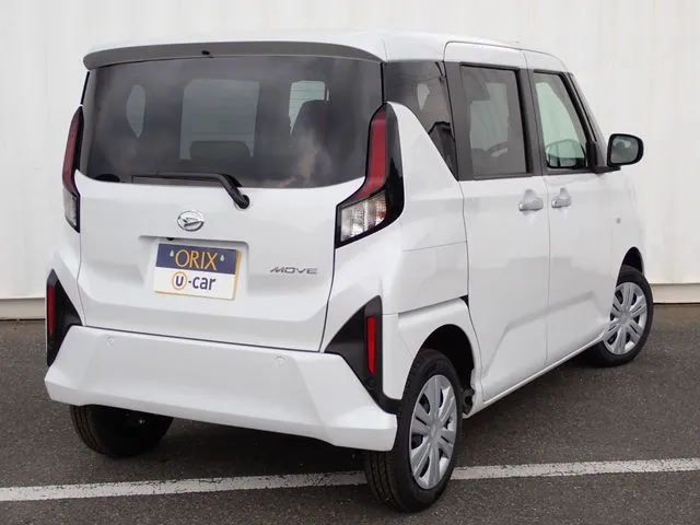 ダイハツ　ムーヴ　４ＷＤ