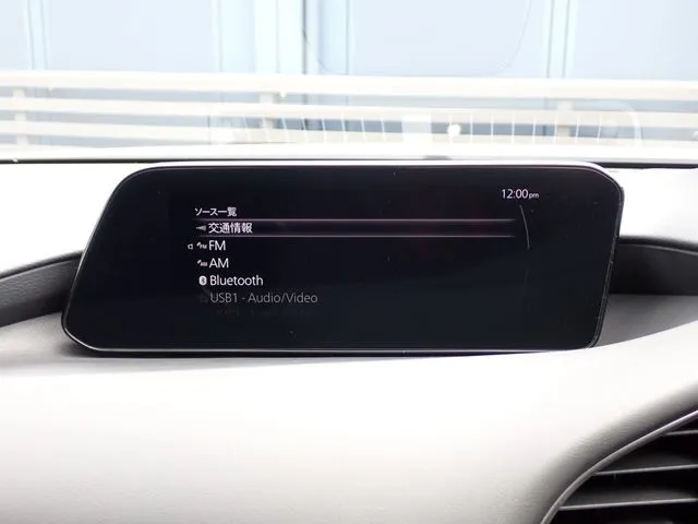 マツダ　ＭＡＺＤＡ３　ファストバック