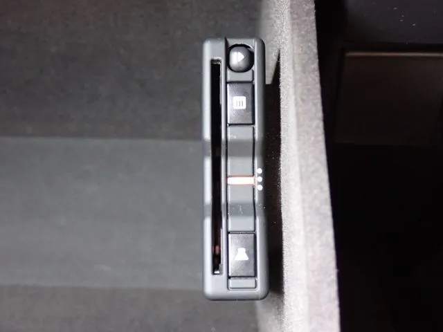 マツダ　ＭＡＺＤＡ３　ファストバック