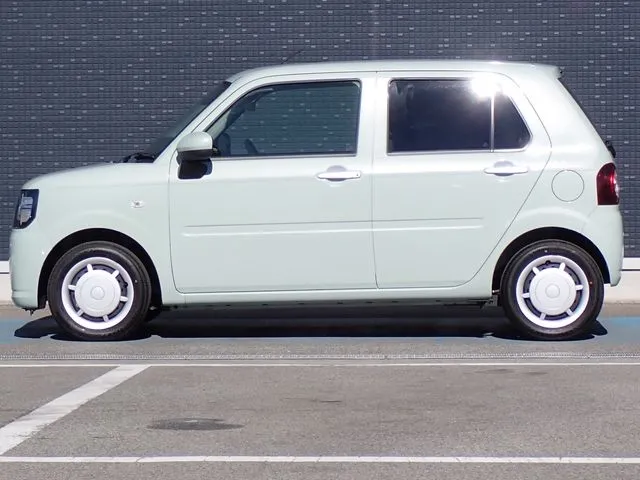 ミラ トコット 4WD(ダイハツ)の車両写真