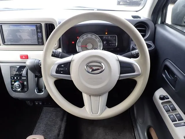 ミラ トコット 4WD(ダイハツ)の車両写真