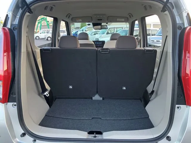 ニッサン　デイズ　４ＷＤ