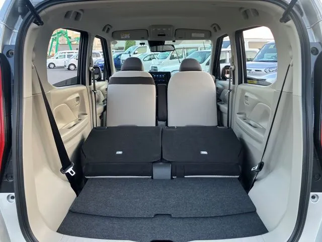 ニッサン　デイズ　４ＷＤ