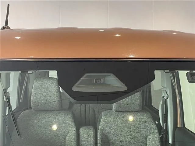 スペーシア(スズキ)の車両写真