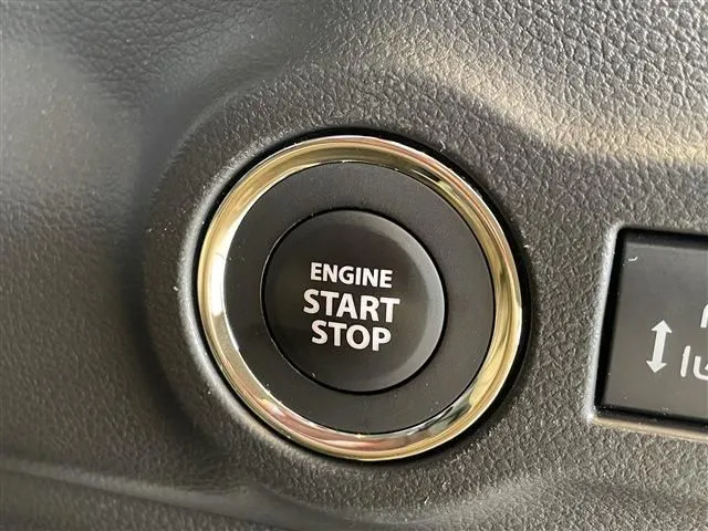 スペーシア(スズキ)の車両写真
