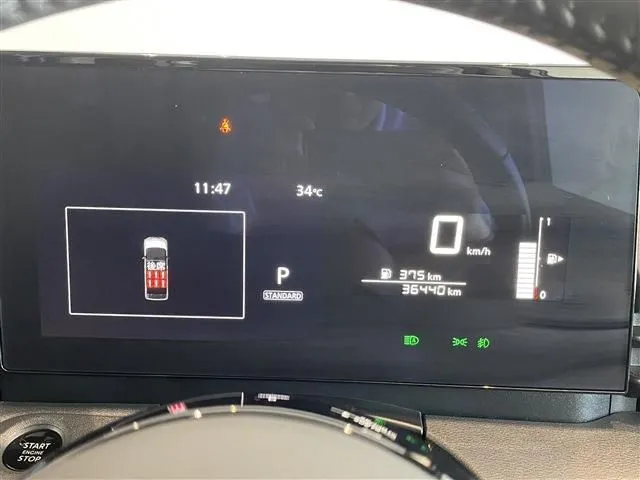 セレナ(ニッサン)の車両写真