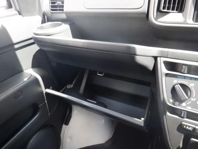 ハイゼットカーゴ 4WD(ダイハツ)の車両写真
