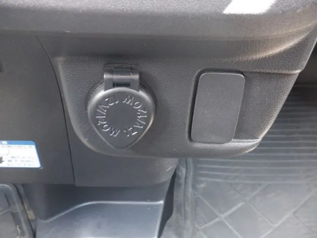 ハイゼットカーゴ 4WD(ダイハツ)の車両写真