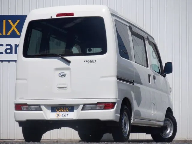 ハイゼットカーゴ 4WD(ダイハツ)の車両写真