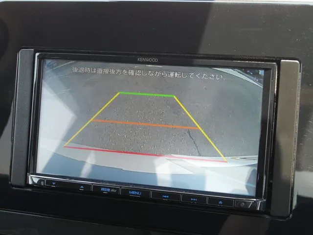ニッサン　ノート
