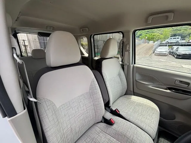 ルークス(ニッサン)の車両写真