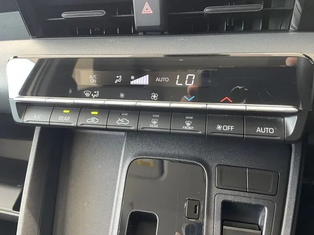 ノア(トヨタ)の車両写真