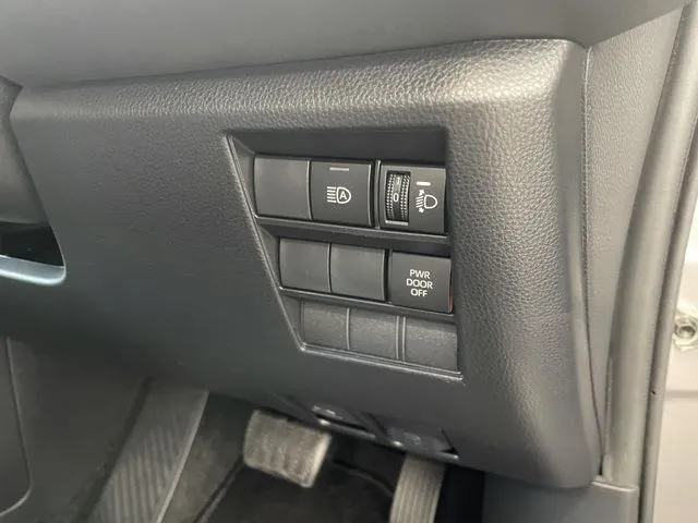 ノア(トヨタ)の車両写真