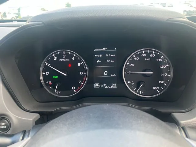 スバル　クロストレック