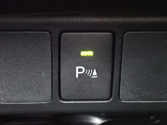 ルーミー（トヨタ）の車両写真