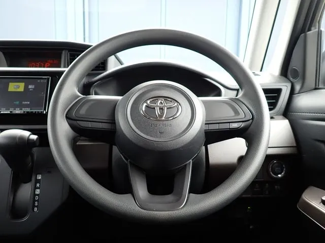 ルーミー（トヨタ）の車両写真