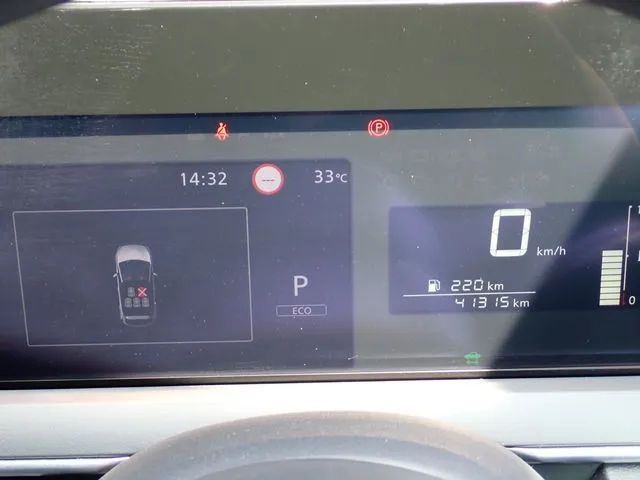 ノート（ニッサン）の車両写真