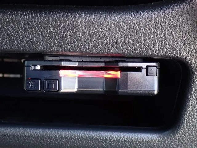 ダイハツ　ムーヴ　４ＷＤ