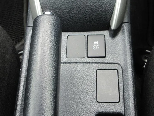 カローラフィールダー 4WD(トヨタ)の車両写真