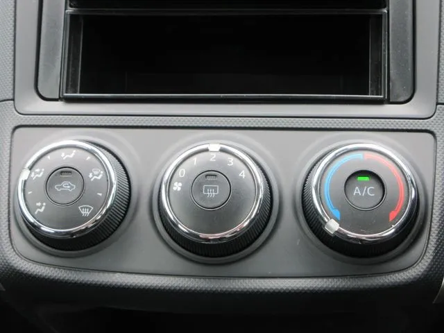 カローラフィールダー 4WD(トヨタ)の車両写真