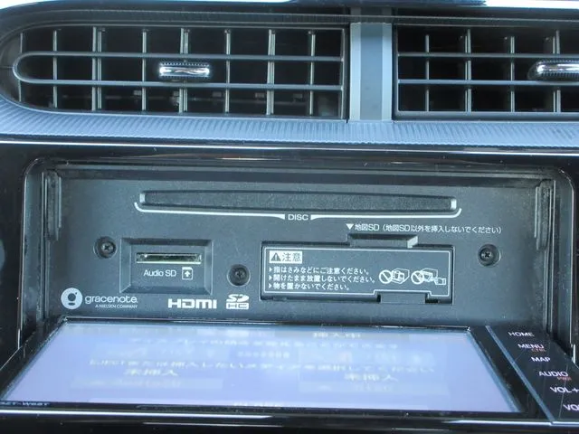 アクア(トヨタ)の車両写真