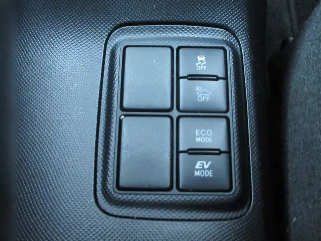 アクア(トヨタ)の車両写真