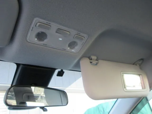 アクア(トヨタ)の車両写真
