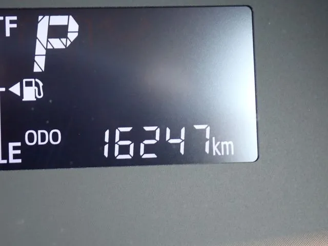 ミラ　イース（ダイハツ）の車両写真